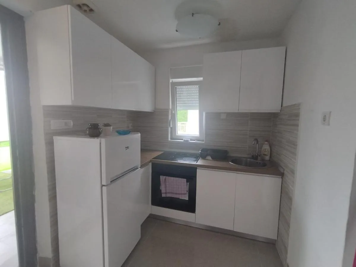 Apartment With Incredible View Klenovica